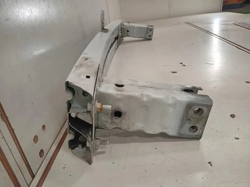 Traversa Paraurti ANT TRAVERSA PARAURTI ANT Opel Mokka 2013