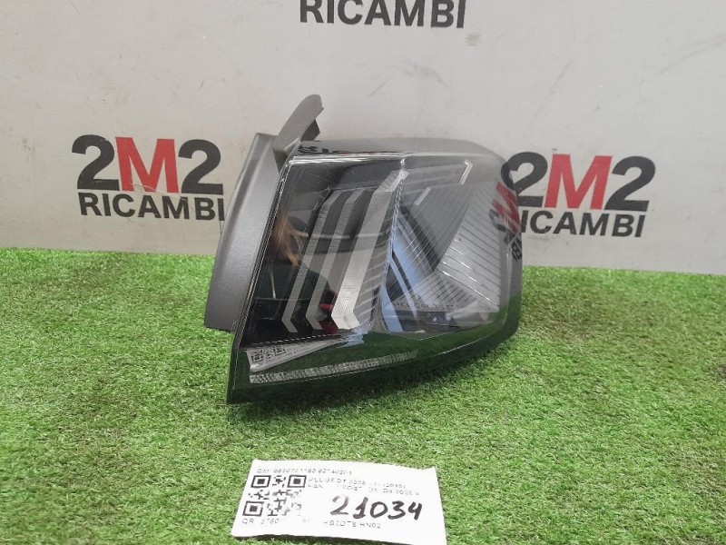 Fanale EST POST DX 9836231180 82140201 Peugeot 3008 II 2016