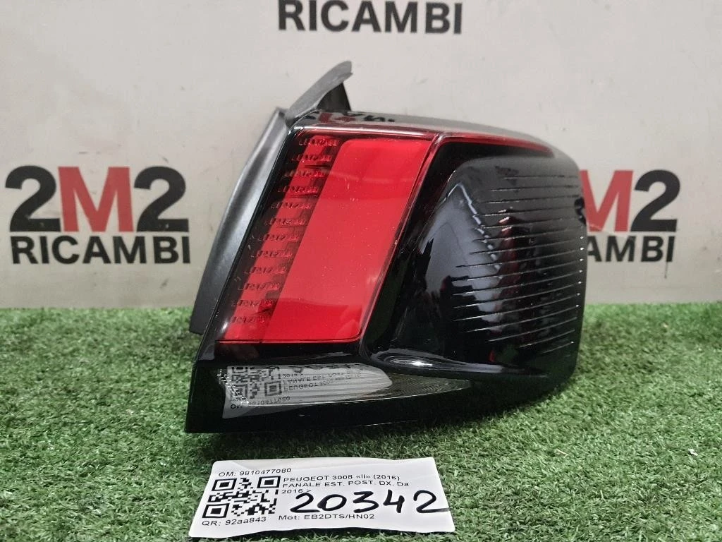 Fanale EST POST DX 9810477080 Peugeot 3008 II 2016