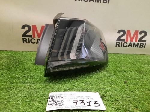 Fanale EST POST DX 9836231180 82140201 Peugeot 3008 II 2016