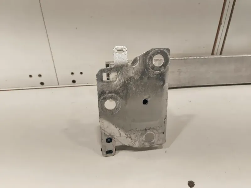 Traversa Paraurti ANT 752107246R Renault CLIO IV 2016