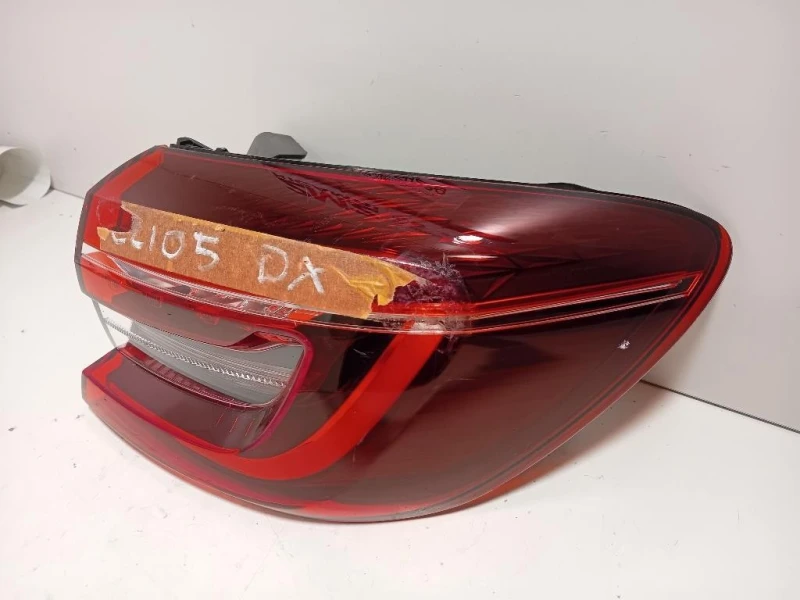 Fanale EST POST DX 265509761R Renault CLIO V 2019