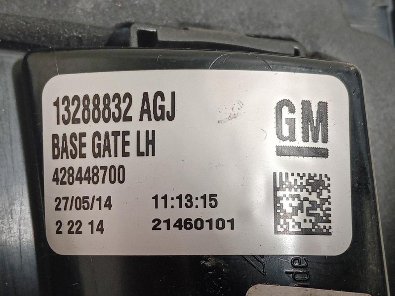 Fanale INT POST SX 13288832 AGJ Opel Zafira C 2012