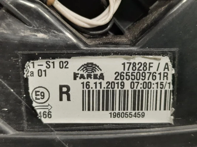 Fanale EST POST DX 265509761R Renault CLIO V 2019