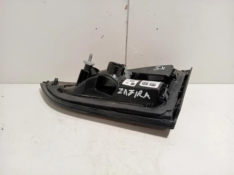 Fanale INT POST SX 13288832 AGJ Opel Zafira C 2012