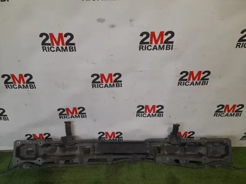 Traversa Paraurti ANT 78844-35000 Ssangyong Tivoli 2015