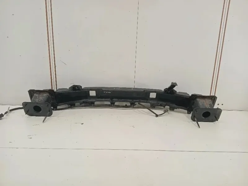 Traversa Paraurti ANT 78844-35000 Ssangyong Tivoli 2015