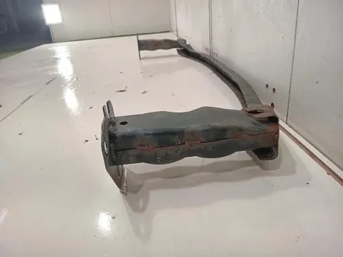 Traversa Paraurti ANT TRAVERSA PARAURTI ANT Ssangyong Tivoli 2015