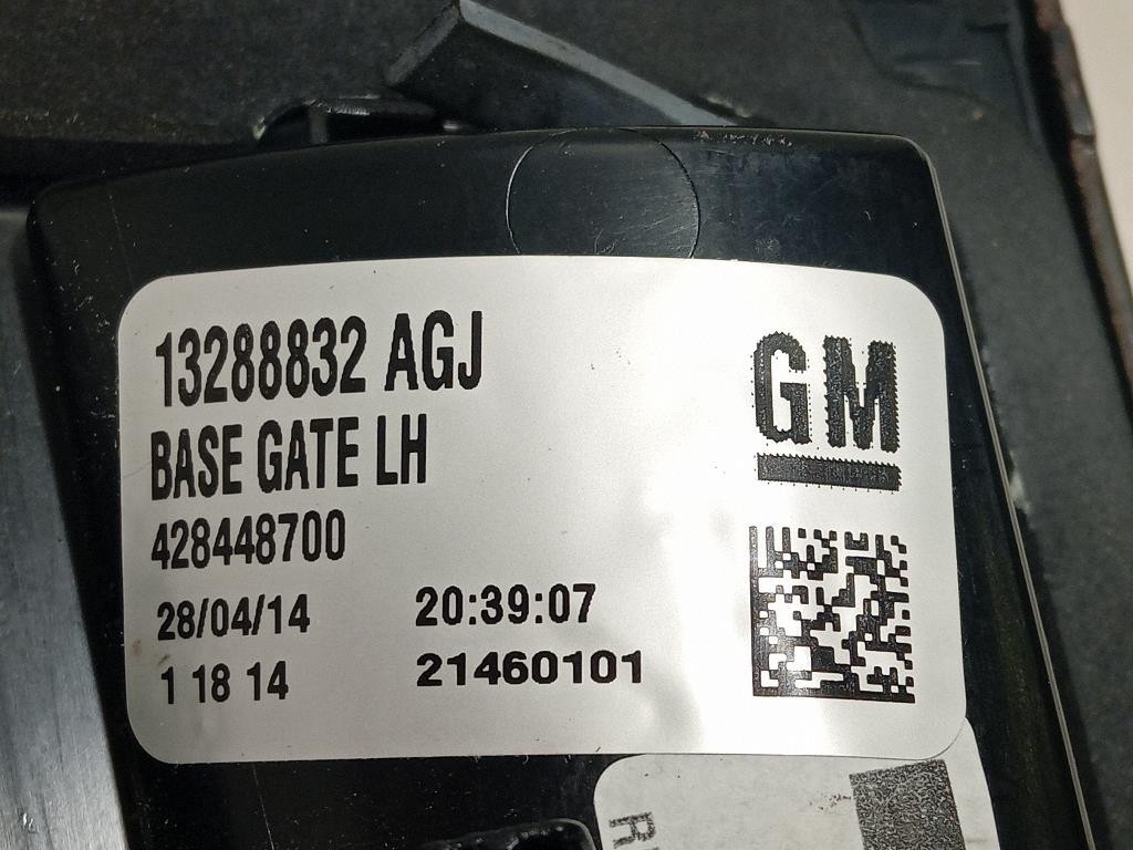 Fanale INT POST SX 13288832 AGJ Opel Zafira C 2012