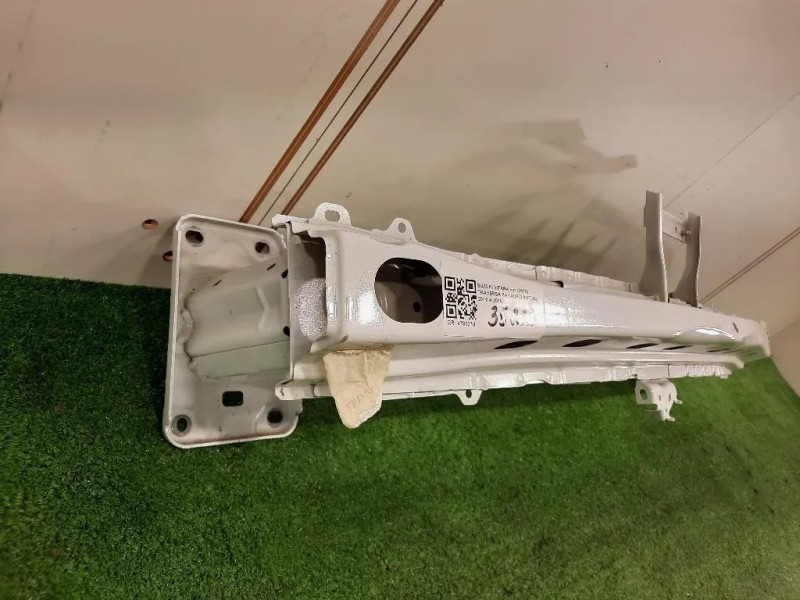 Traversa Paraurti ANT  Suzuki Vitara II 2015