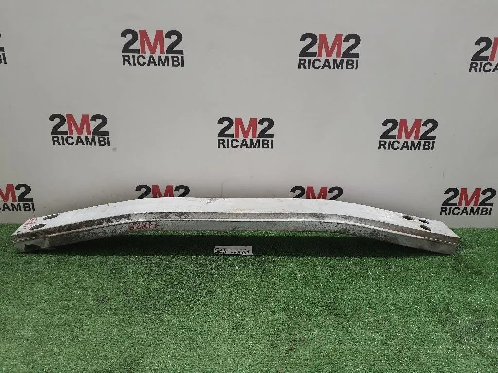 Traversa Paraurti ANT  Toyota Prius I 2004 Traversa Paraurti ANT  Toyota Prius I 2004