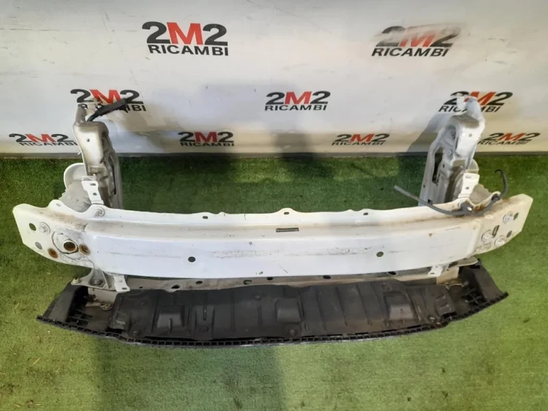 Traversa Paraurti ANT 520210D070 Toyota Yaris IV 2014