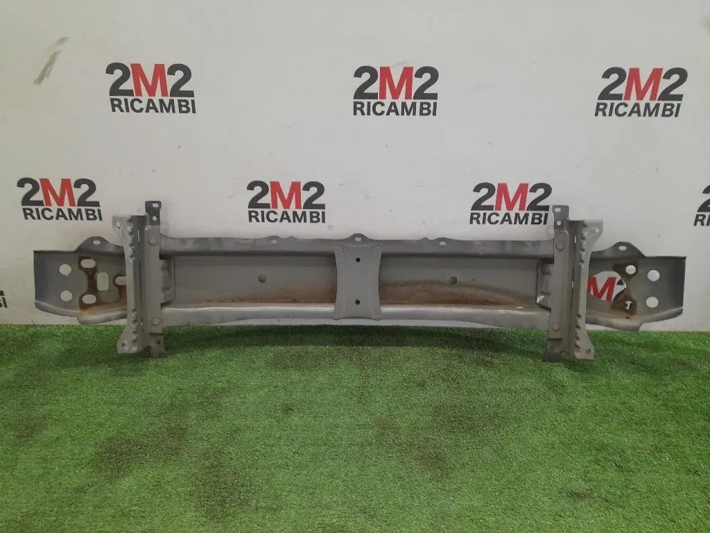Traversa Paraurti ANT  Toyota Yaris IV 2014