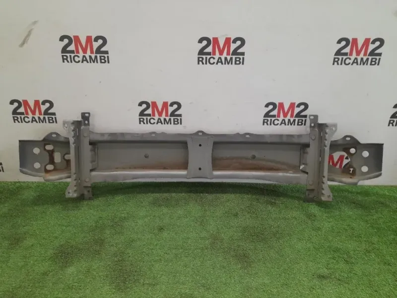 Traversa Paraurti ANT Toyota Yaris IV 2014