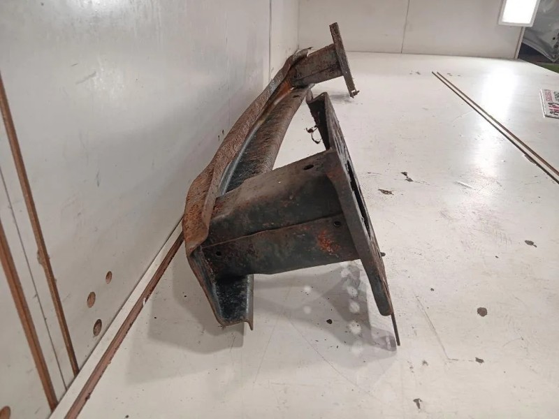 Traversa Paraurti ANT 1T0807109B Volkswagen Caddy III 2004