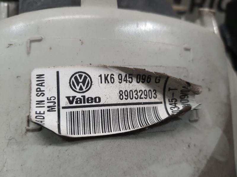 Fanale EST POST DX 1K6945096G Volkswagen GOLF V 2004