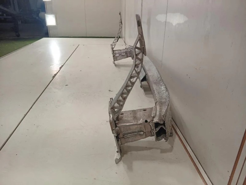 Traversa Paraurti ANT 5K0807109K Volkswagen GOLF VI 2009