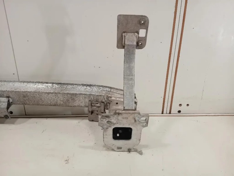 Traversa Paraurti ANT 5K0807109K Volkswagen GOLF VI 2009