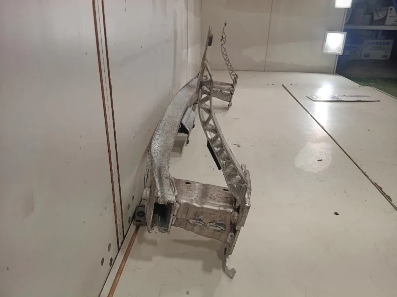 Traversa Paraurti ANT 5K0807109K Volkswagen GOLF VI 2009