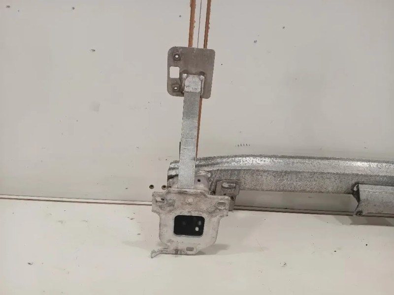 Traversa Paraurti ANT 5K0807109K Volkswagen GOLF VI 2009