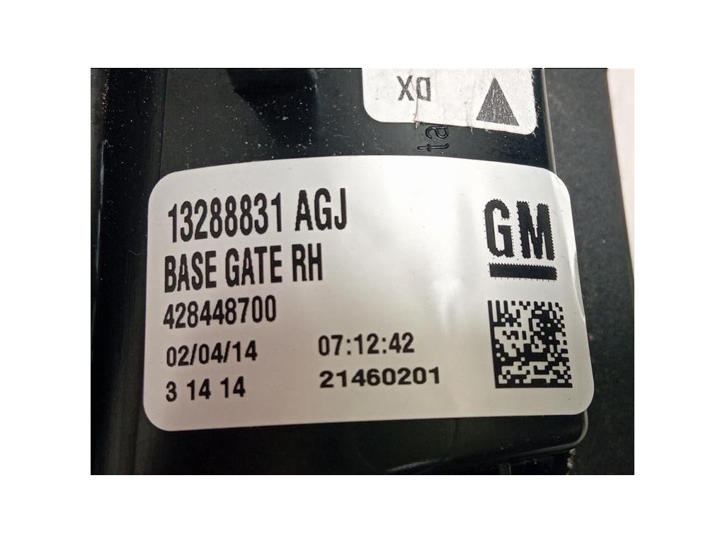 Fanale INT POST SX 13288831 AGJ Opel Zafira C 2012