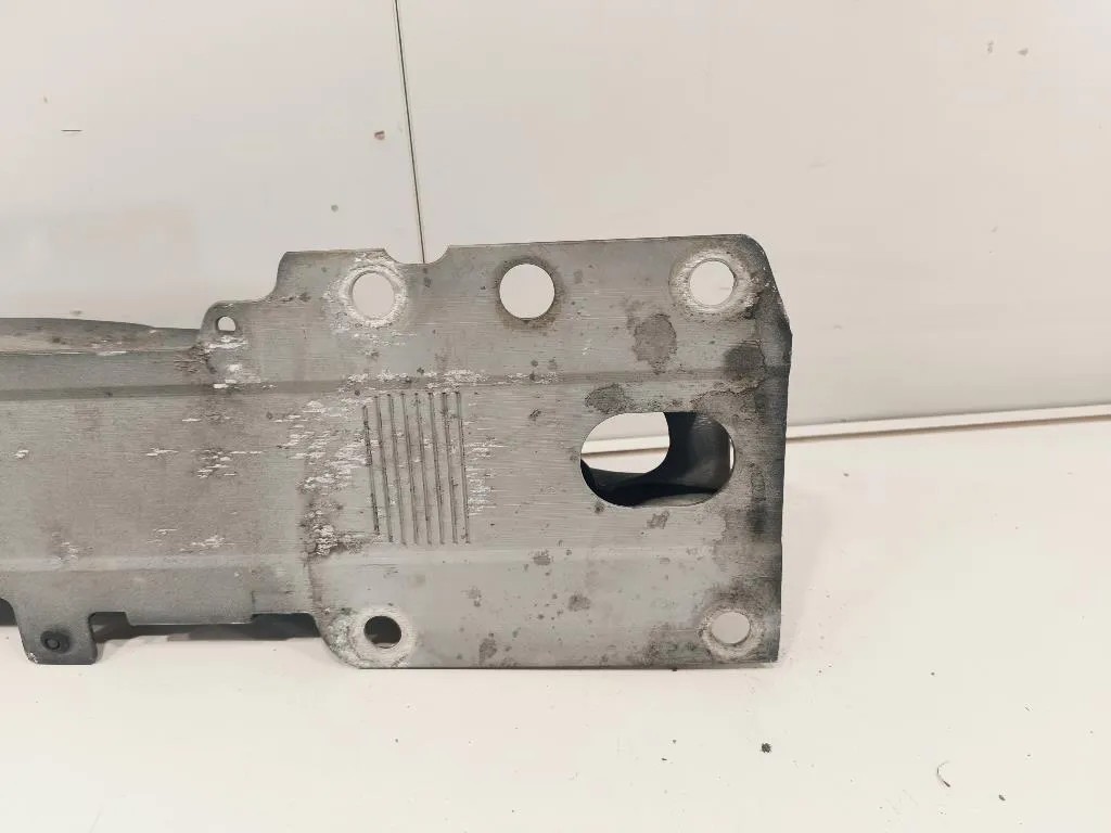 Traversa Paraurti ANT 30791152 Volvo XC70 III 2013