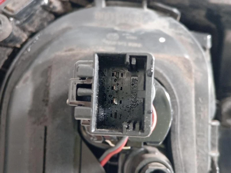 Fanale EST POST DX 5G0 945 096 N Volkswagen GOLF VII 2013