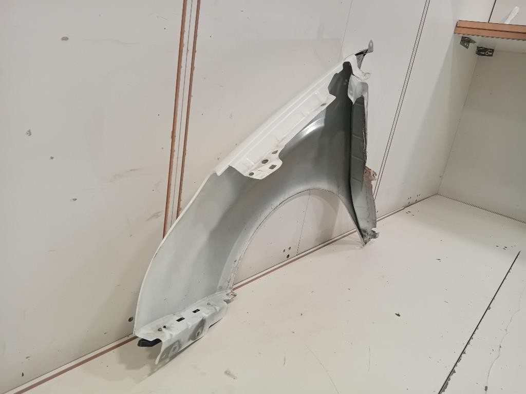 Parafango ANT DX 95509342 Opel Combo D 2012