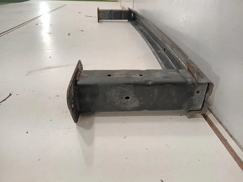 Traversa Paraurti INF ANT 42607557 Opel Mokka 2013