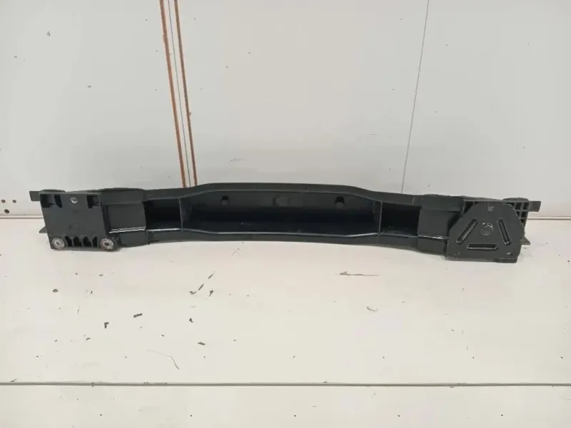 Traversa Paraurti POST 51813036 Alfa Romeo Giulietta 2010