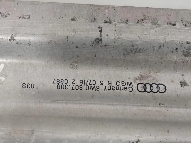 Traversa Paraurti POST 8W0807309 Audi A4 8W2 2015