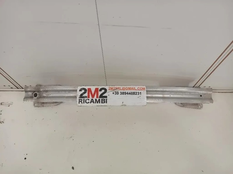 Traversa Paraurti POST 8W0807309 Audi A4 8W2 2015