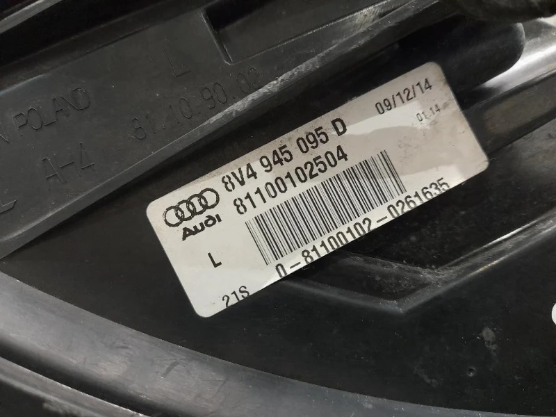 Fanale EST POST SX 8V4945095D Audi A3 8VA Sportback 2012