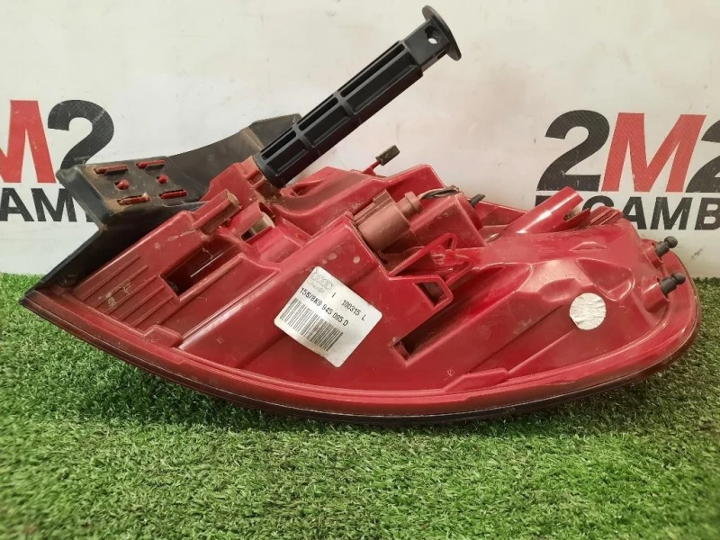 Fanale EST POST SX 8K9945095D Audi A4 8K5 Avant 2008