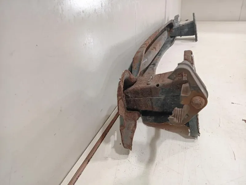 Traversa Paraurti POST 51122990162 Bmw X1 E84 2010