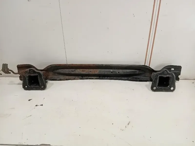 Traversa Paraurti POST 51122990162 Bmw X1 E84 2010