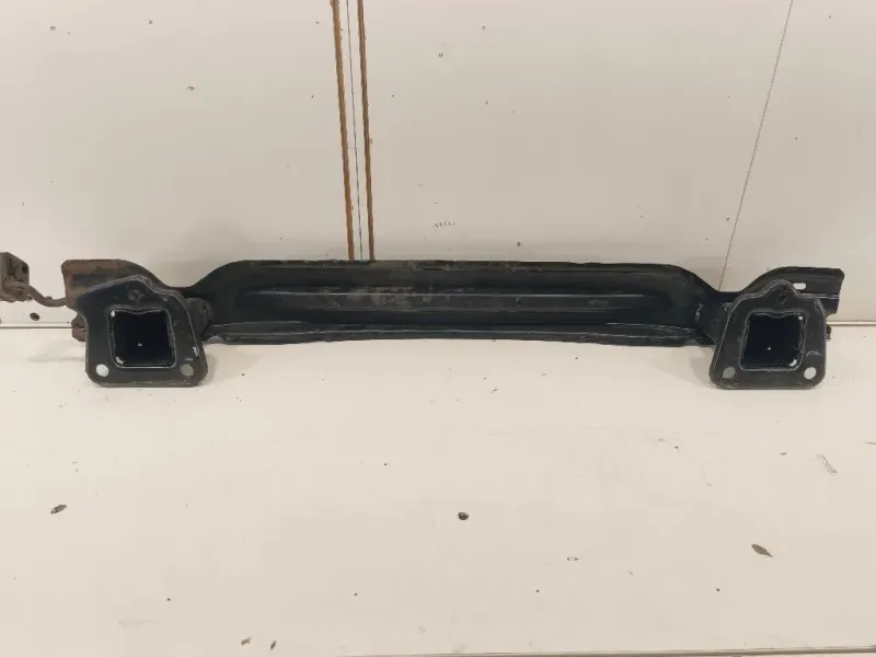 Traversa Paraurti POST 51112990162 Bmw X1 E84 2010