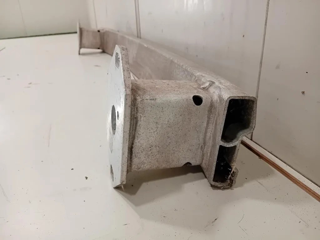 Traversa Paraurti POST 51127332320 Bmw X1 F48 2015