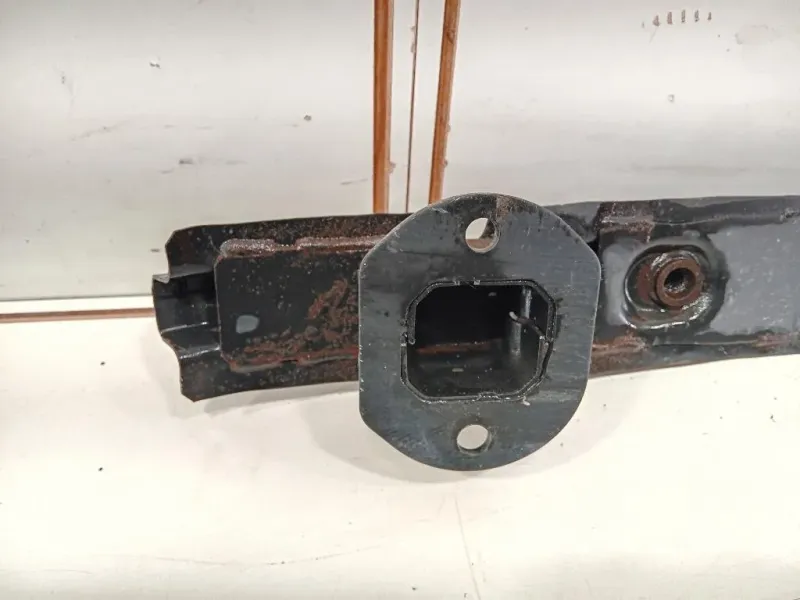 Traversa Paraurti POST 51123400931 Bmw X3 E83 2004