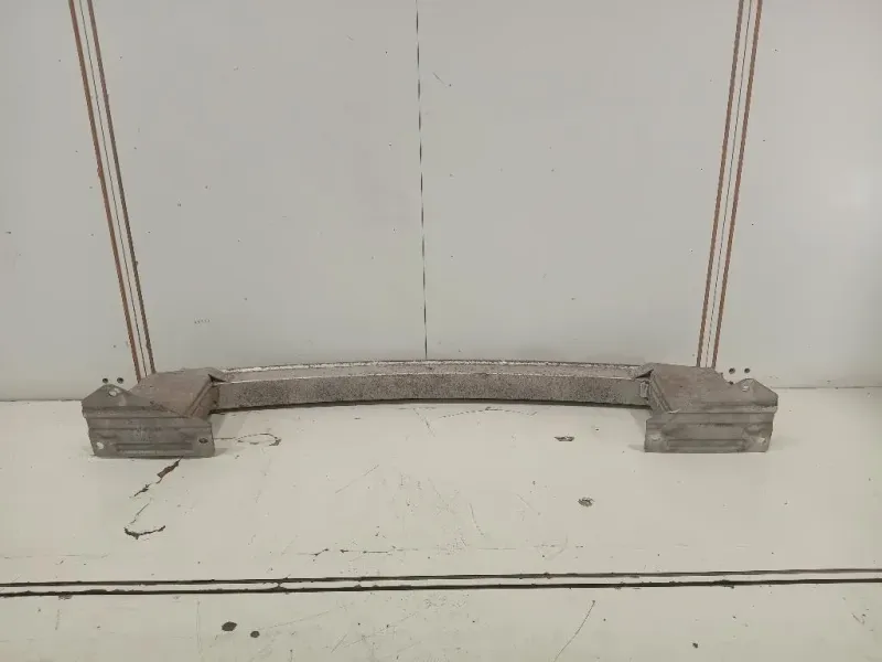 Traversa Paraurti POST 12782112 Chevrolet Orlando 2011