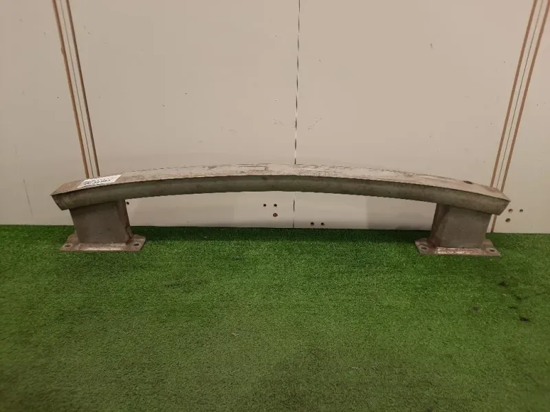 Traversa Paraurti POST 12782112 Chevrolet Orlando 2011