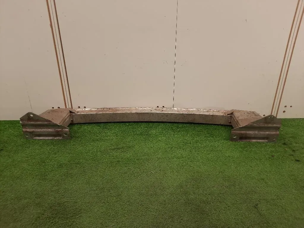 Traversa Paraurti POST 12782112 Chevrolet Orlando 2011