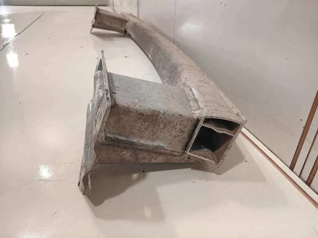 Traversa Paraurti POST 12782112 Chevrolet Orlando 2011