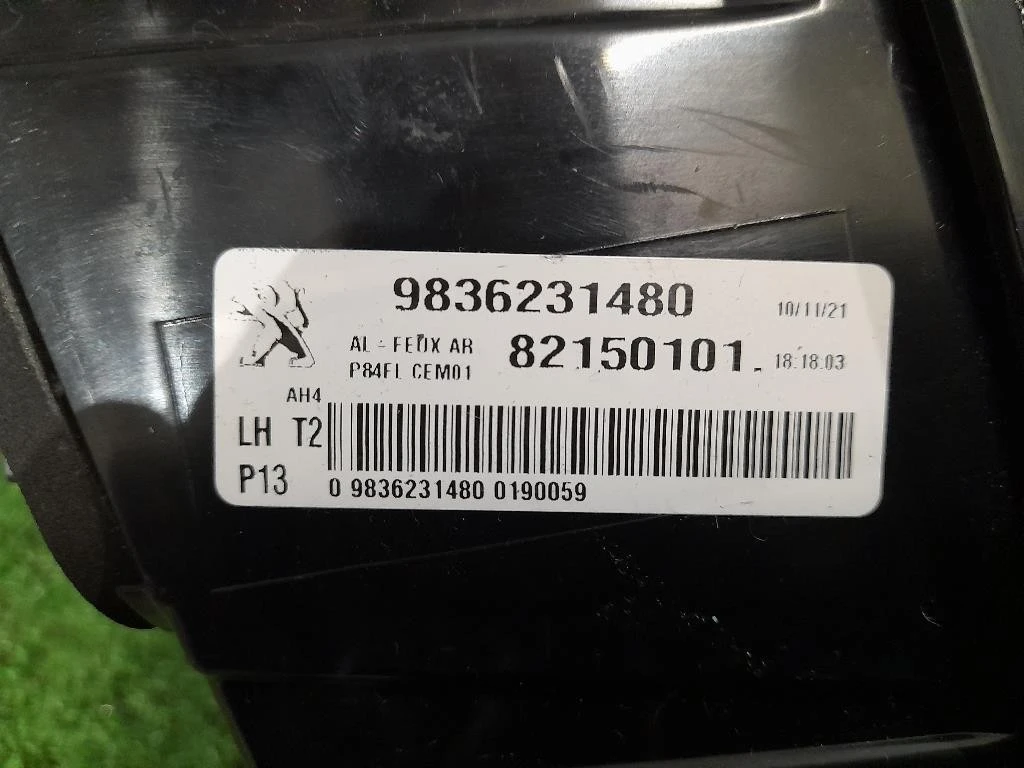 Fanale INT POST SX 9836231480 82150101 Peugeot 3008 II 2016