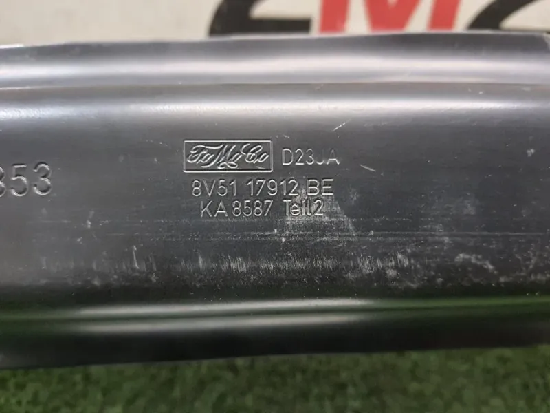 Traversa Paraurti POST 8V5117912BE Ford Fiesta VI 2012