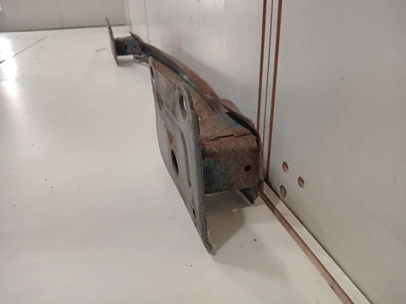 Traversa Paraurti POST 1880951 Ford Fiesta VI 2012