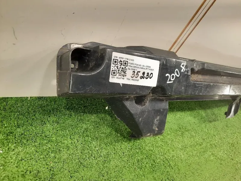 Traversa Paraurti POST 4M51-17912-AD Ford Focus III 2008