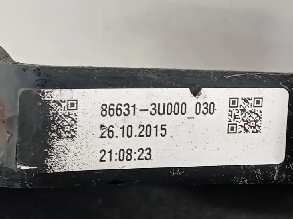 Traversa Paraurti POST 86631-3U000 Kia Sportage III 2010