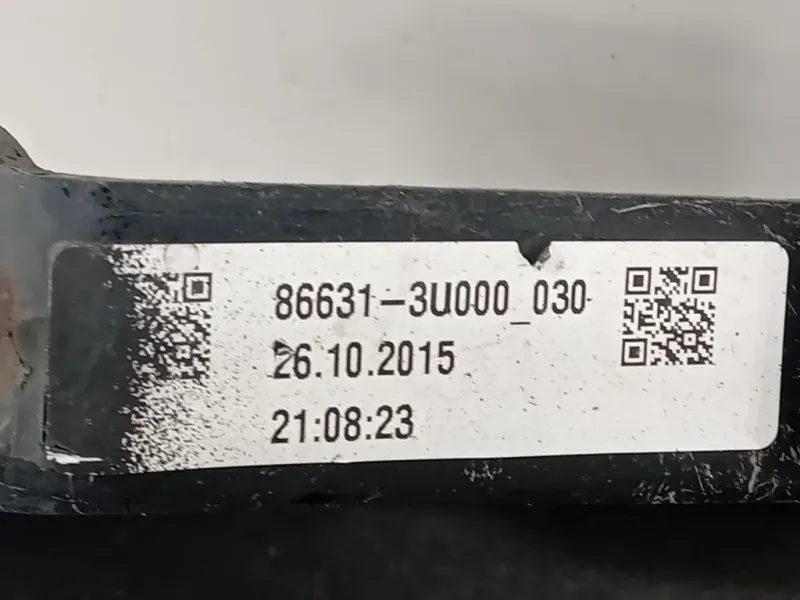 Traversa Paraurti POST 86631-3U000 Kia Sportage III 2010