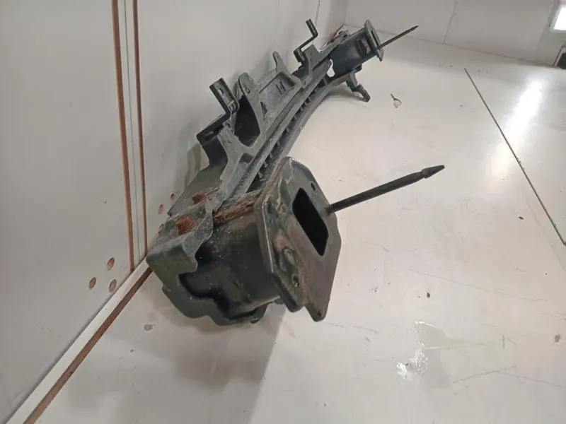 Traversa Paraurti POST 86631-H8410 Kia Stonic 2017